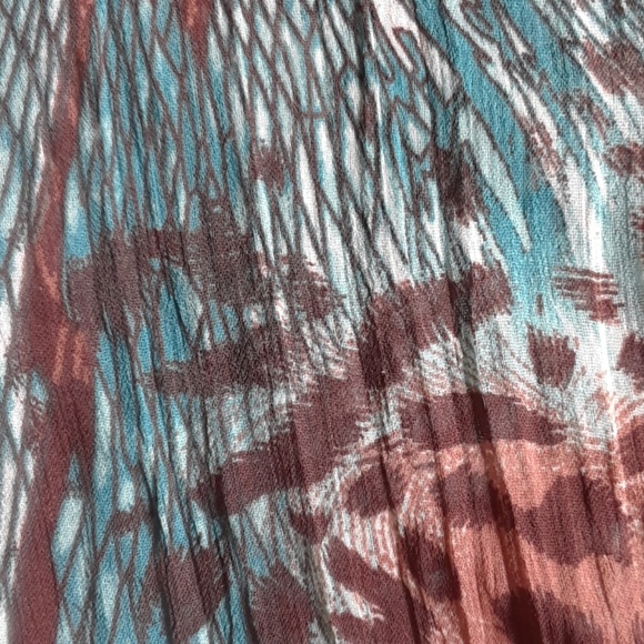 Animal print sheer tunic 22 - Picture 5 of 7